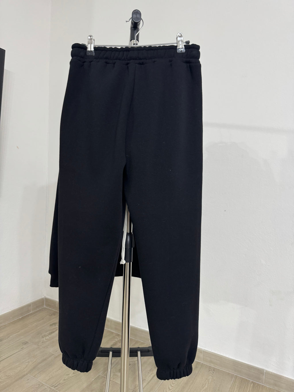 Tuta Basic Nera Felpata